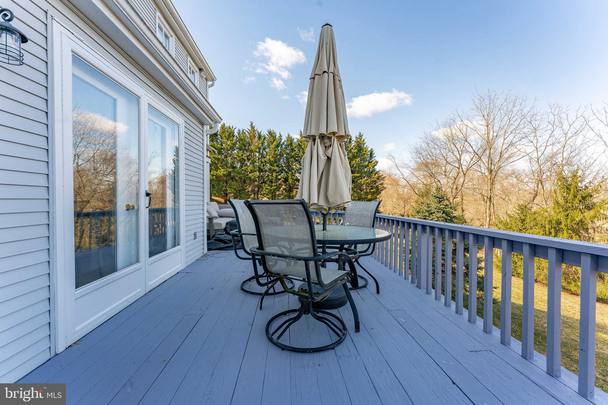 YELLOW SPRINGS CROSS - Residential
