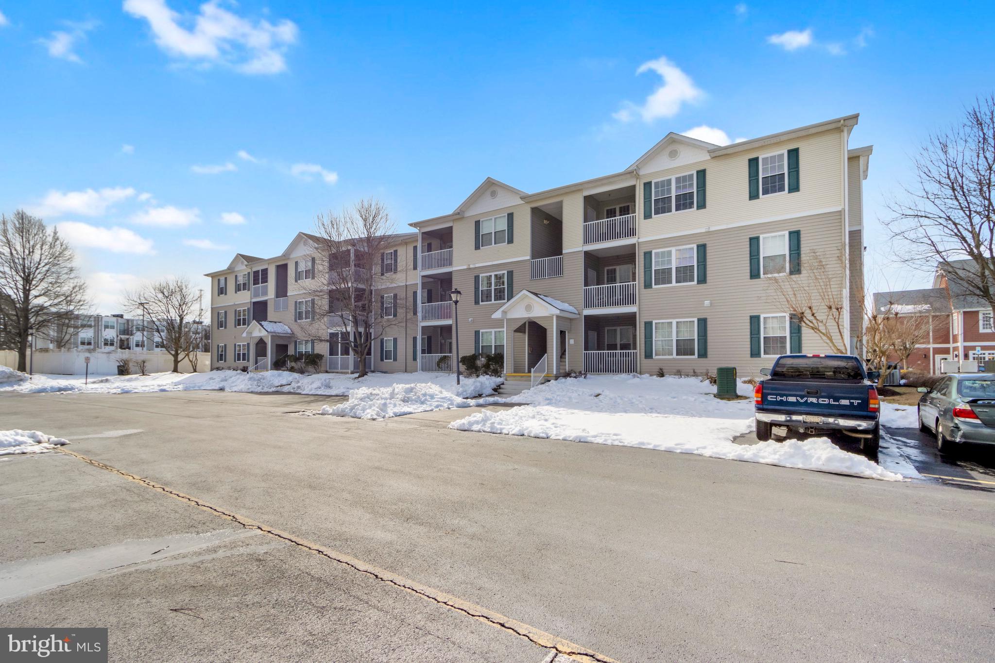 CREEKWOOD - Residential