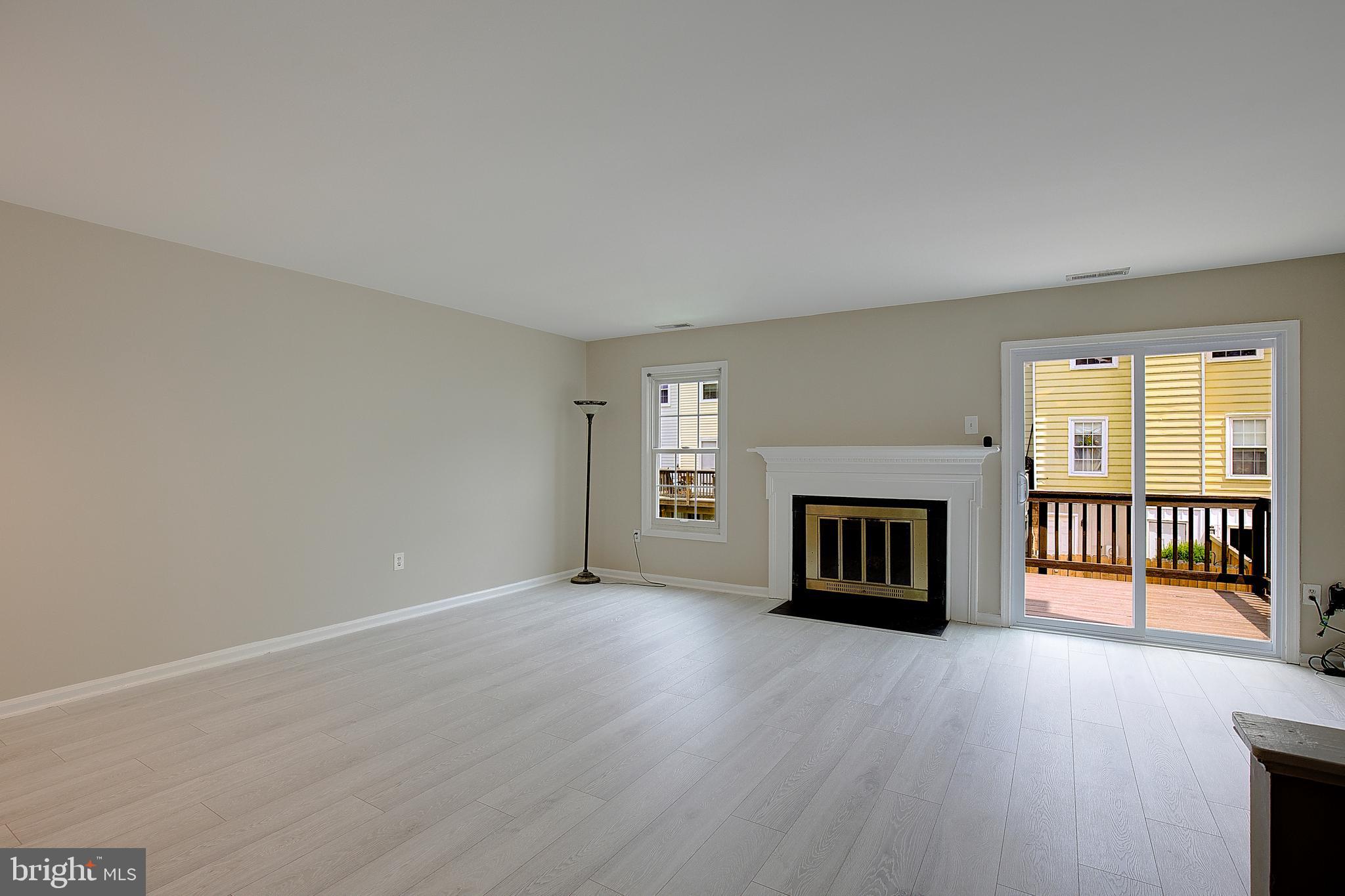 CROFTON MEWS - Residential