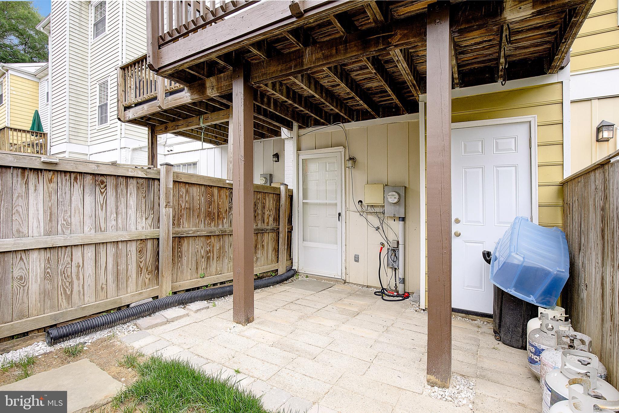 CROFTON MEWS - Residential