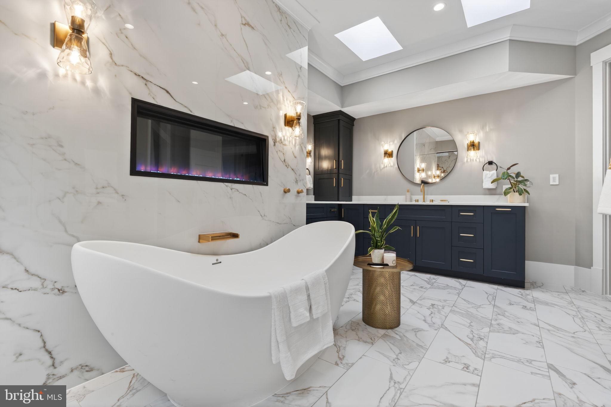 KENTLANDS - Residential