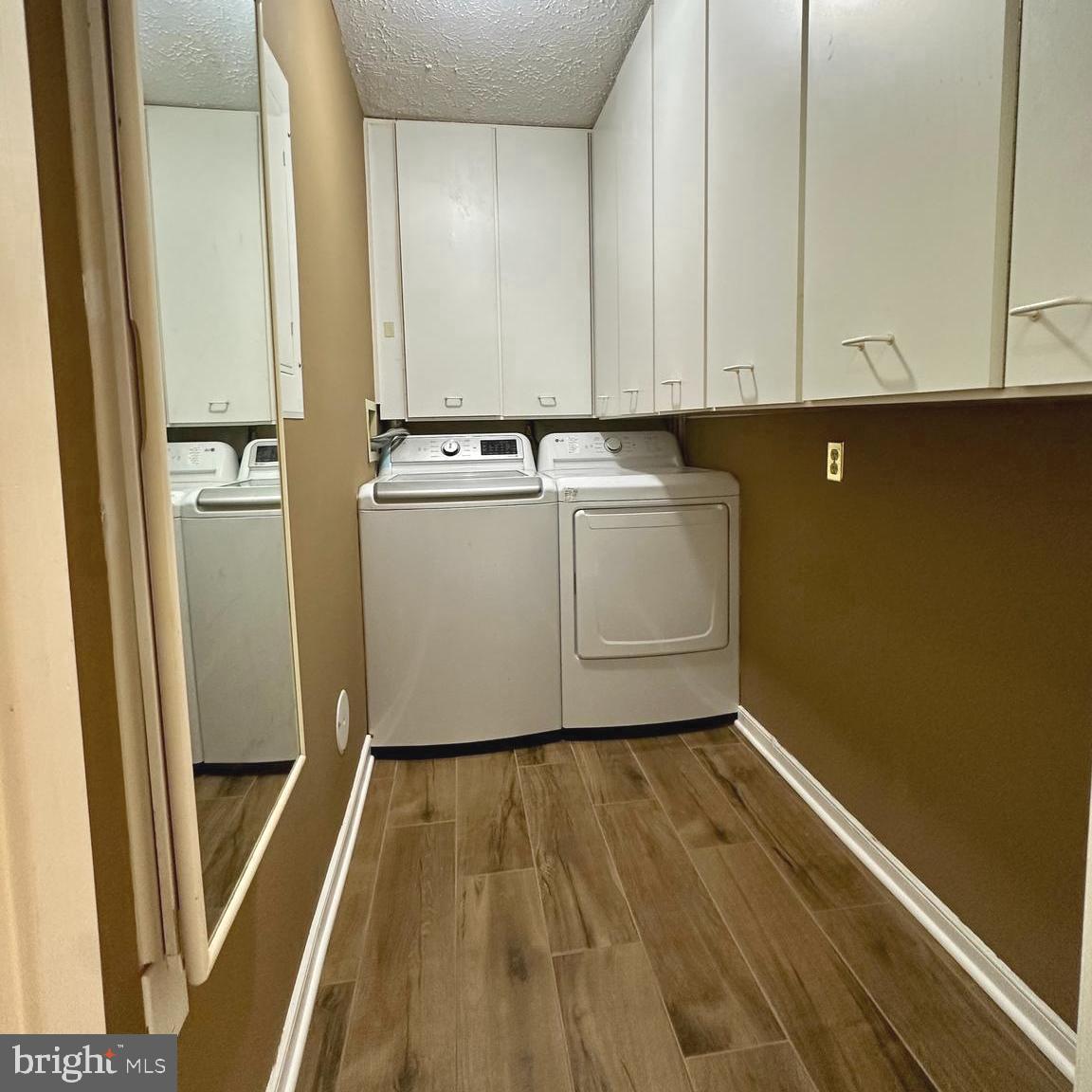 POND CONDOMINIUMS - Residential