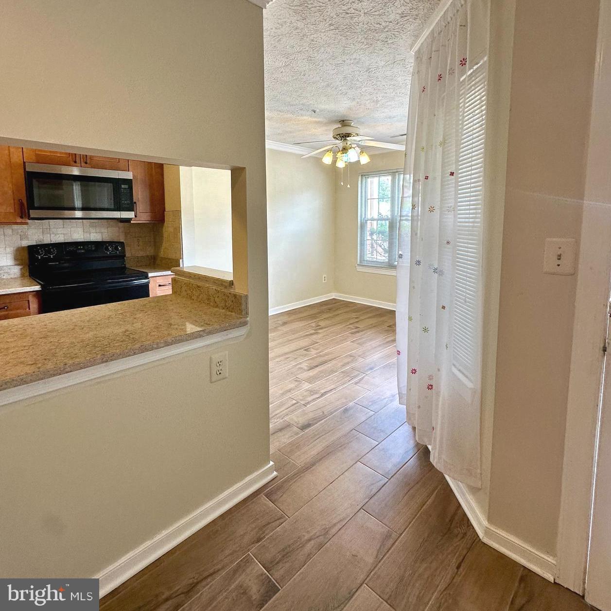 POND CONDOMINIUMS - Residential