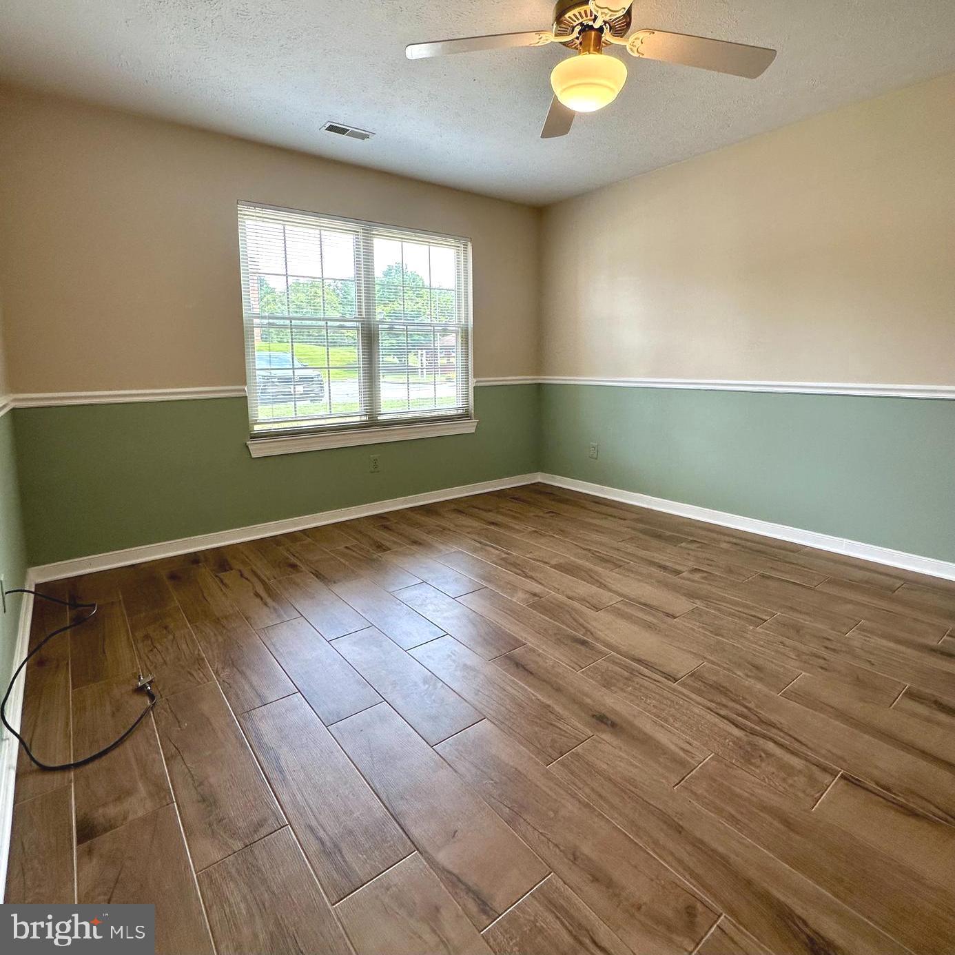 POND CONDOMINIUMS - Residential