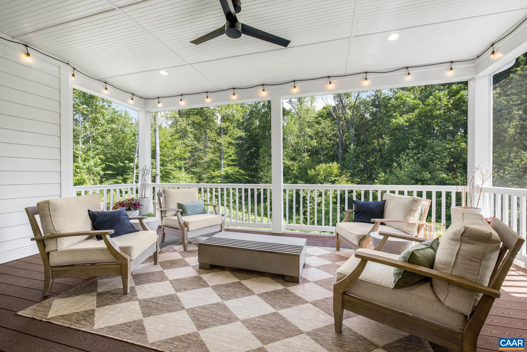 SPRING CREEK - Residential