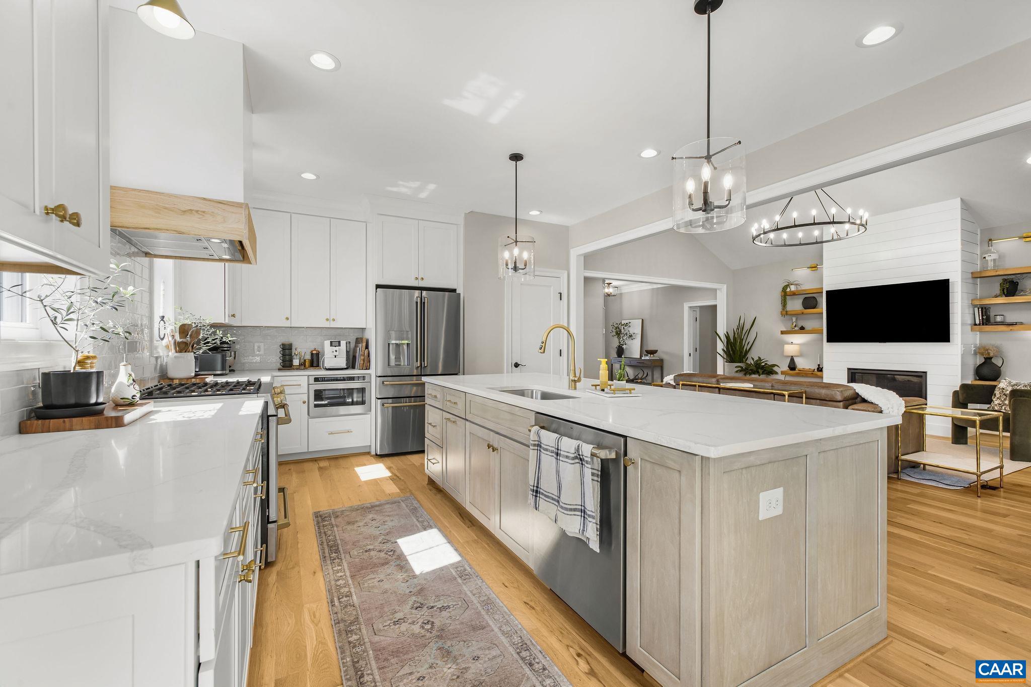 SPRING CREEK - Residential