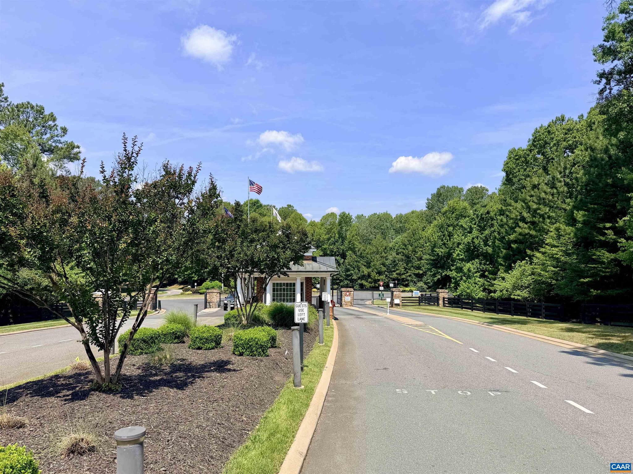 SPRING CREEK - Residential