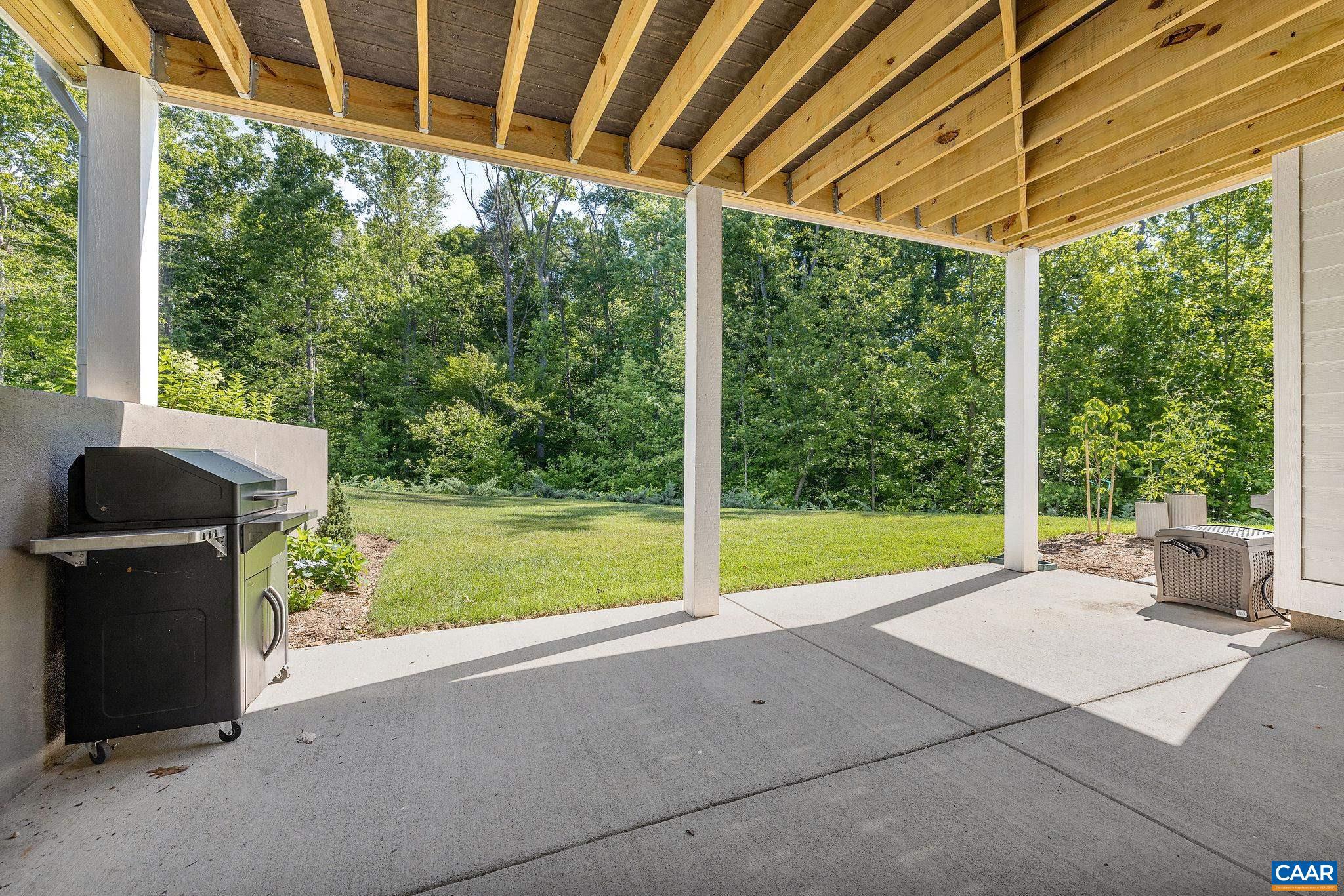 SPRING CREEK - Residential