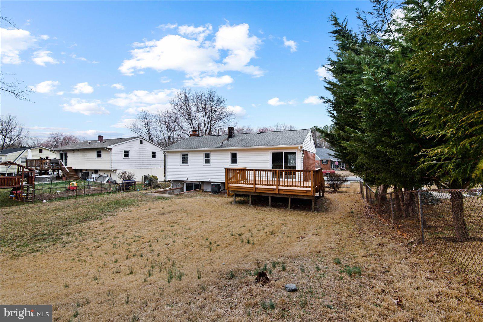 DALE CITY - Residential