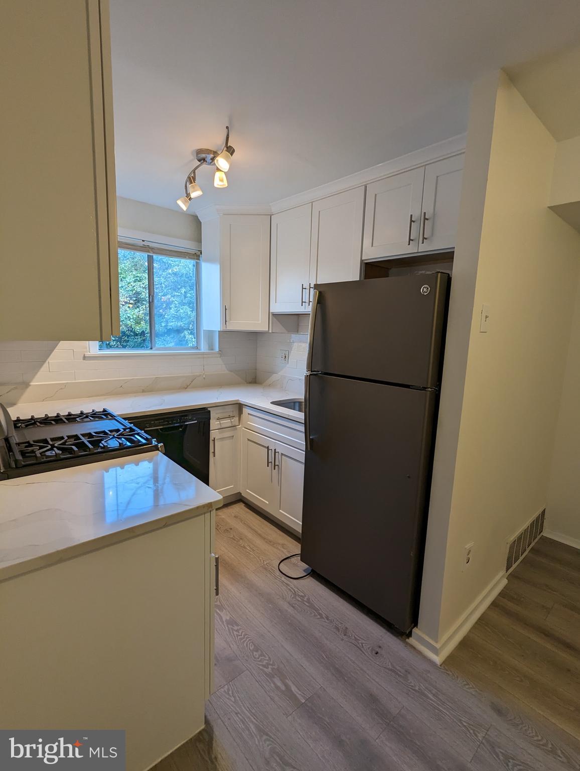 HOLLY HILL - Residential Lease