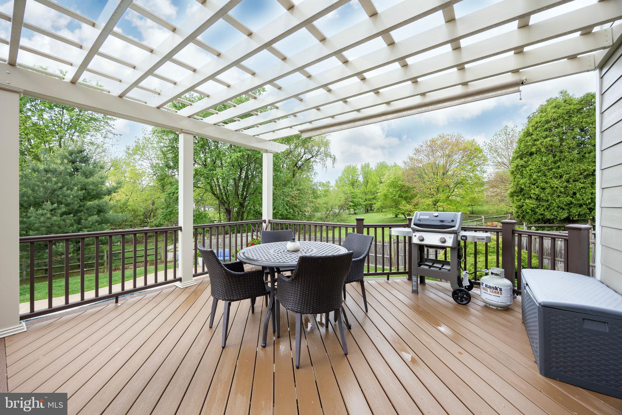 BRAMPTON CHASE - Residential