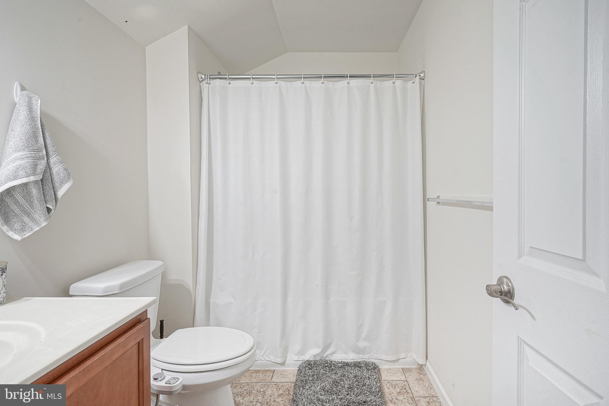 EAST FALLS - Residential