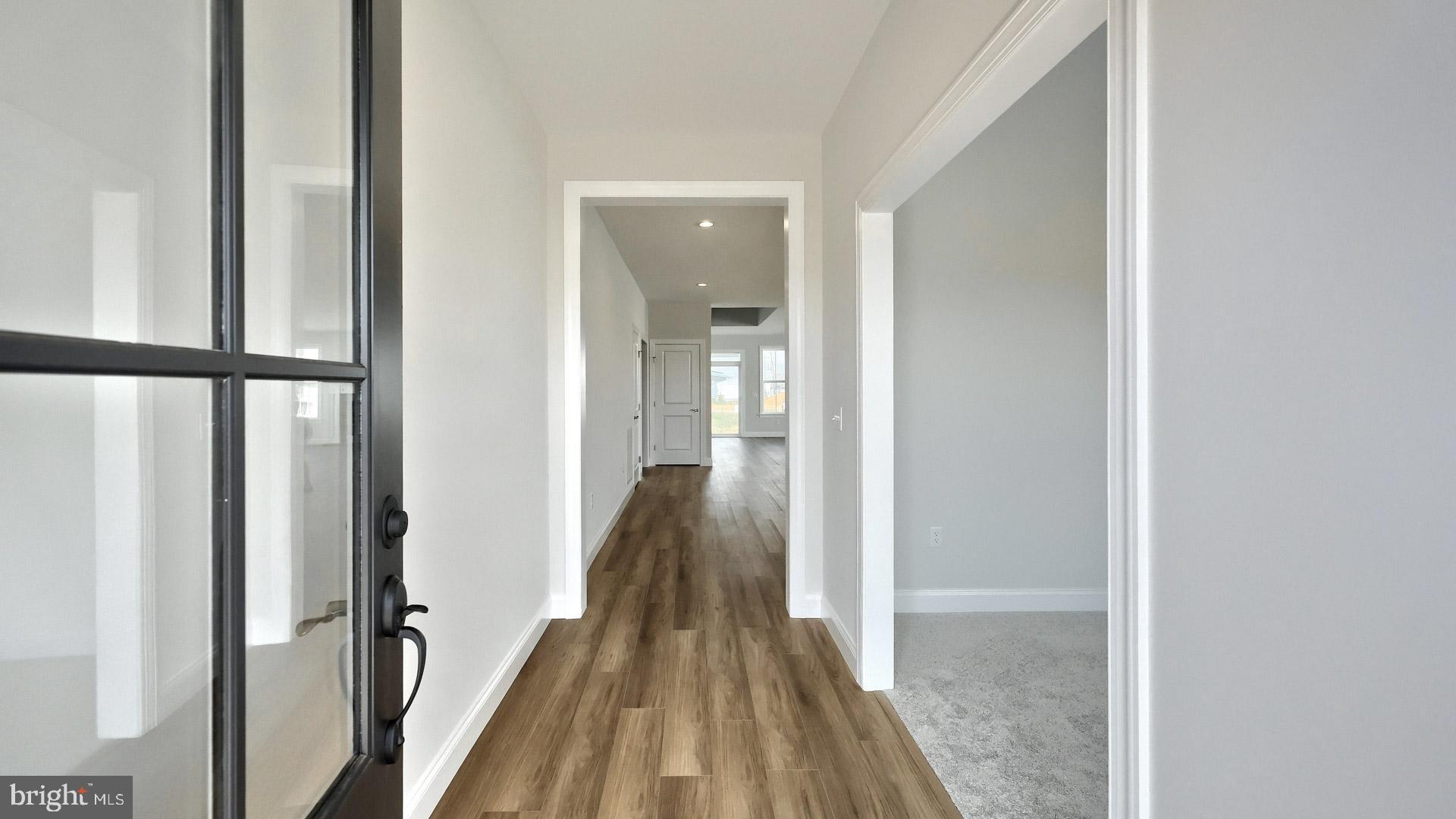WINDING CREEK - Residential
