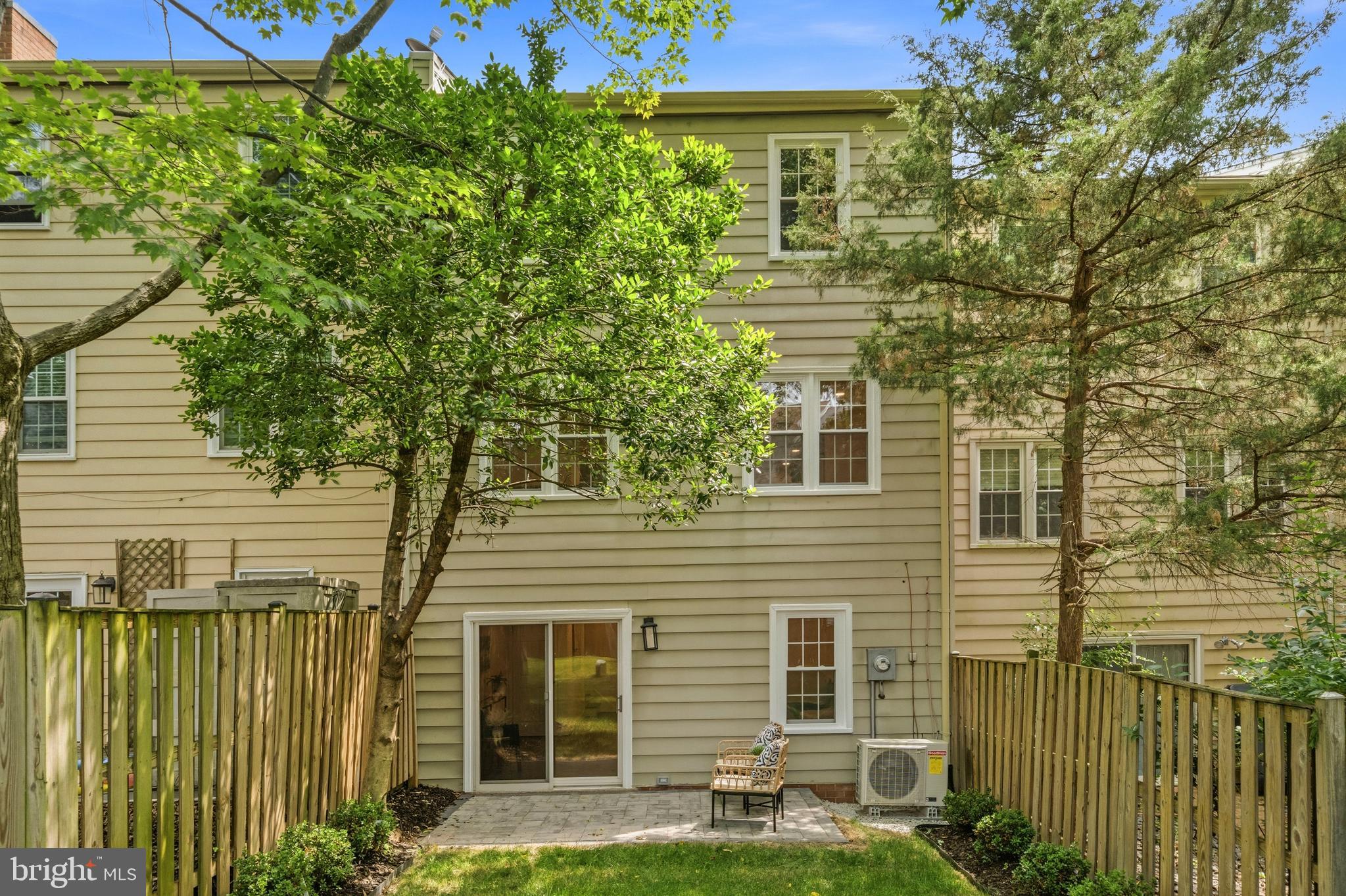 WATERFORD - Residential