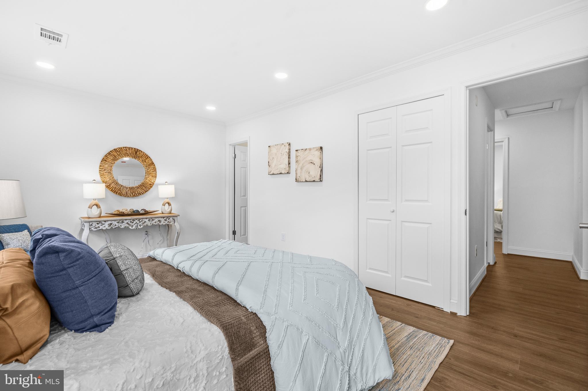 WATERFORD - Residential