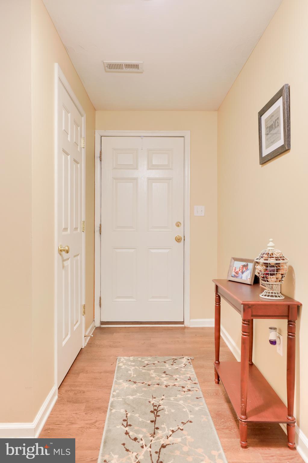 MANOR OAKS - Residential