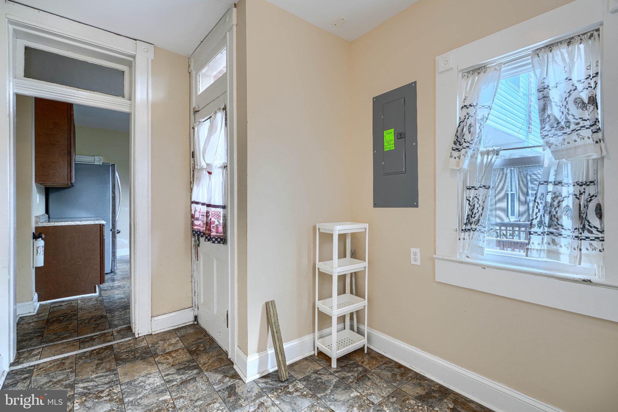 WAVERLY - Residential