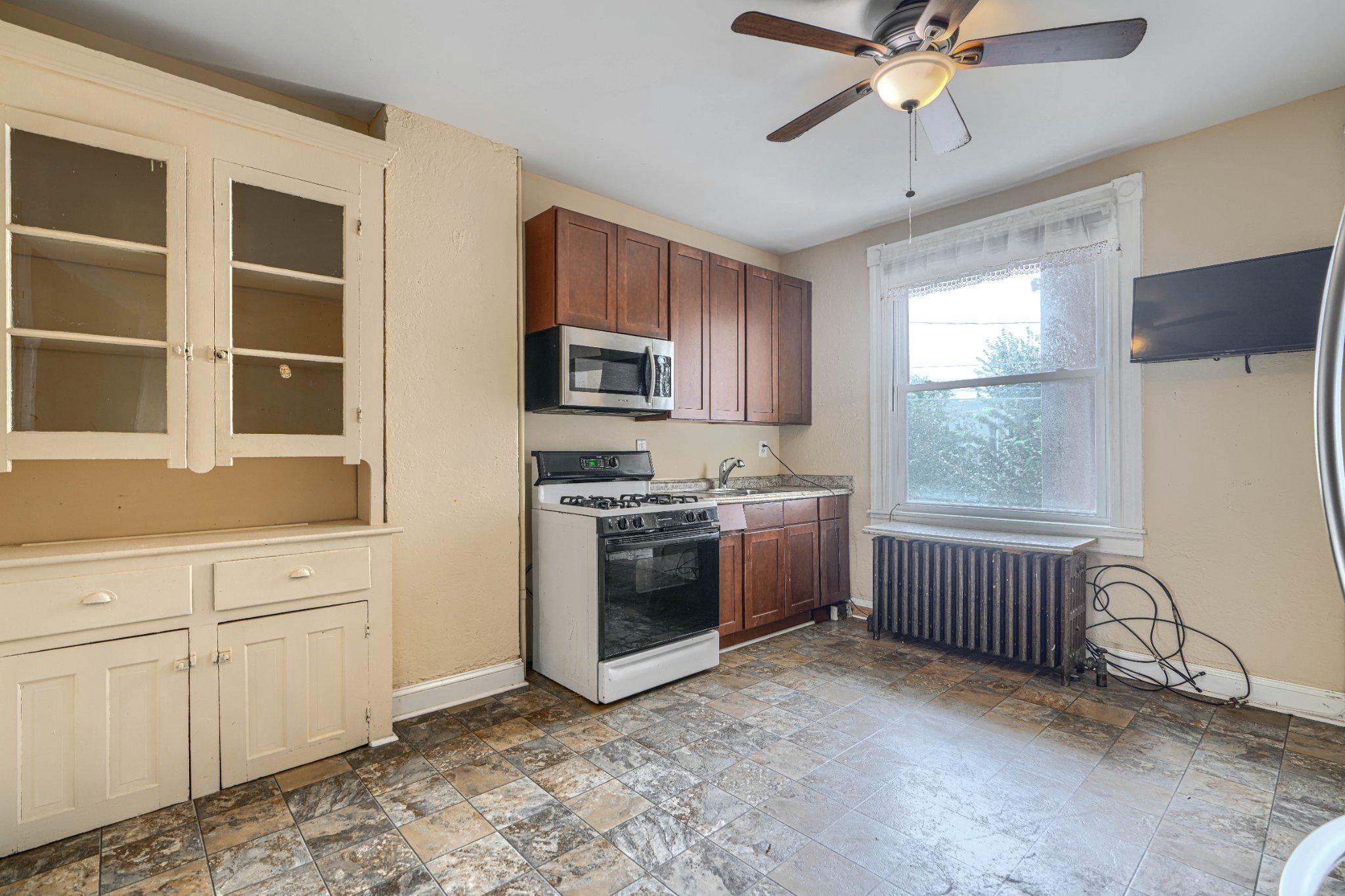 WAVERLY - Residential