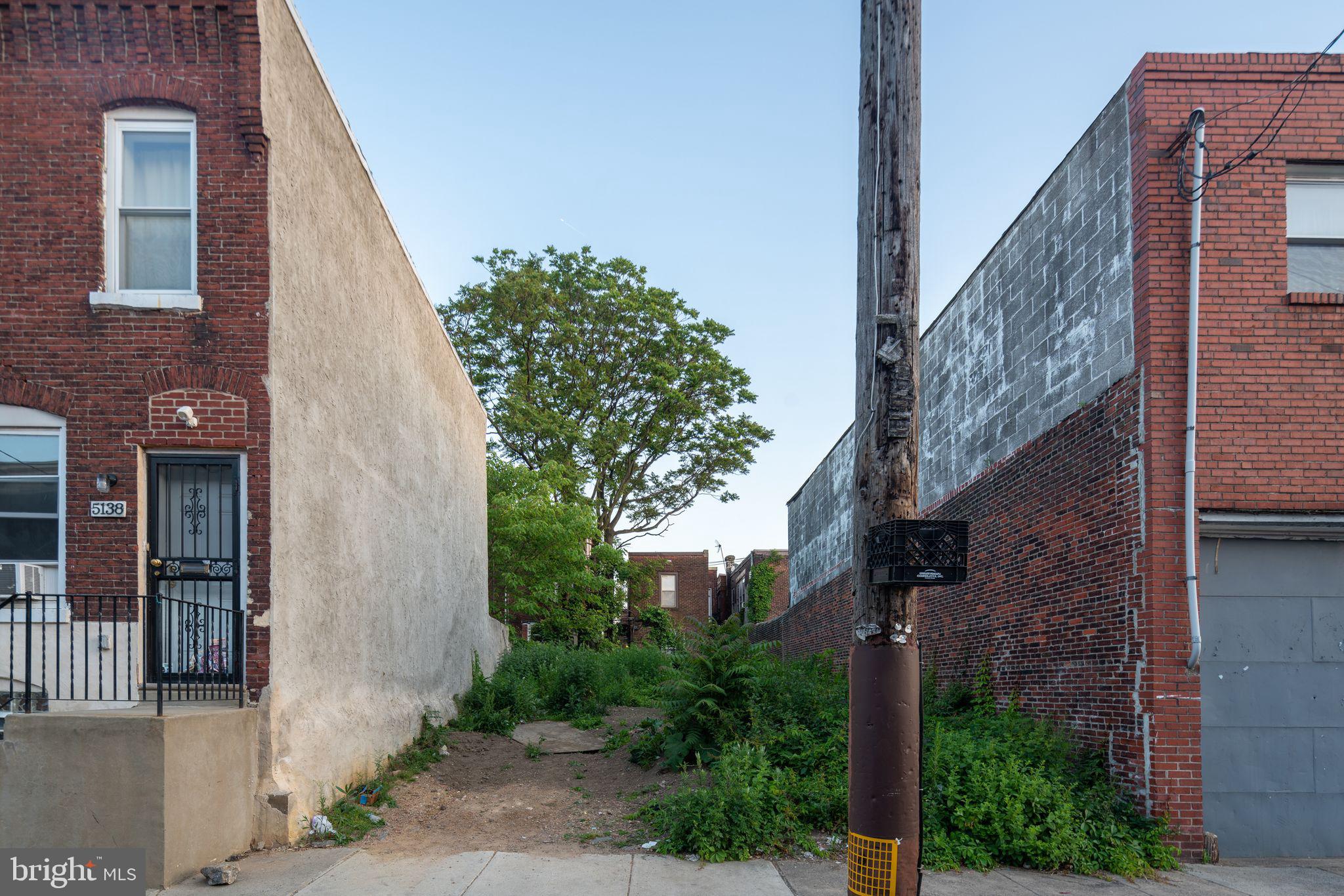 WALNUT HILL - Residential Income