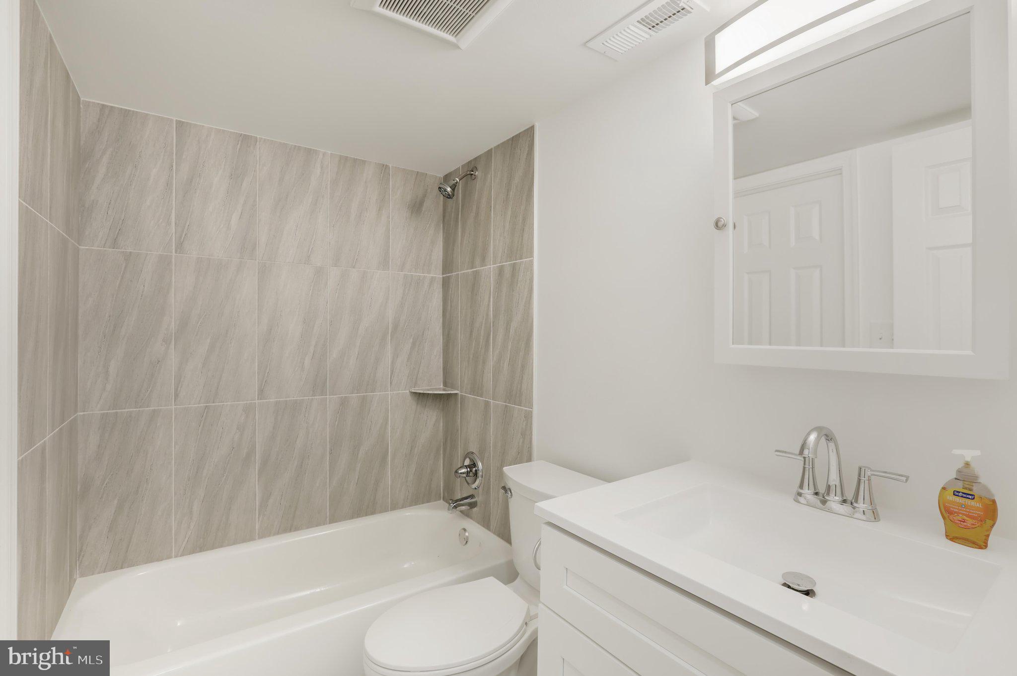 NESHAMINY VALLEY - Residential
