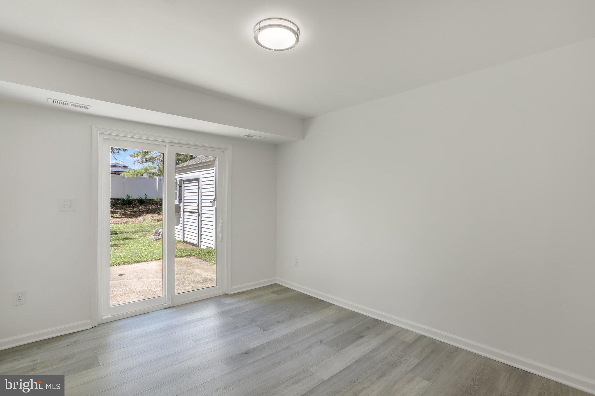 NESHAMINY VALLEY - Residential