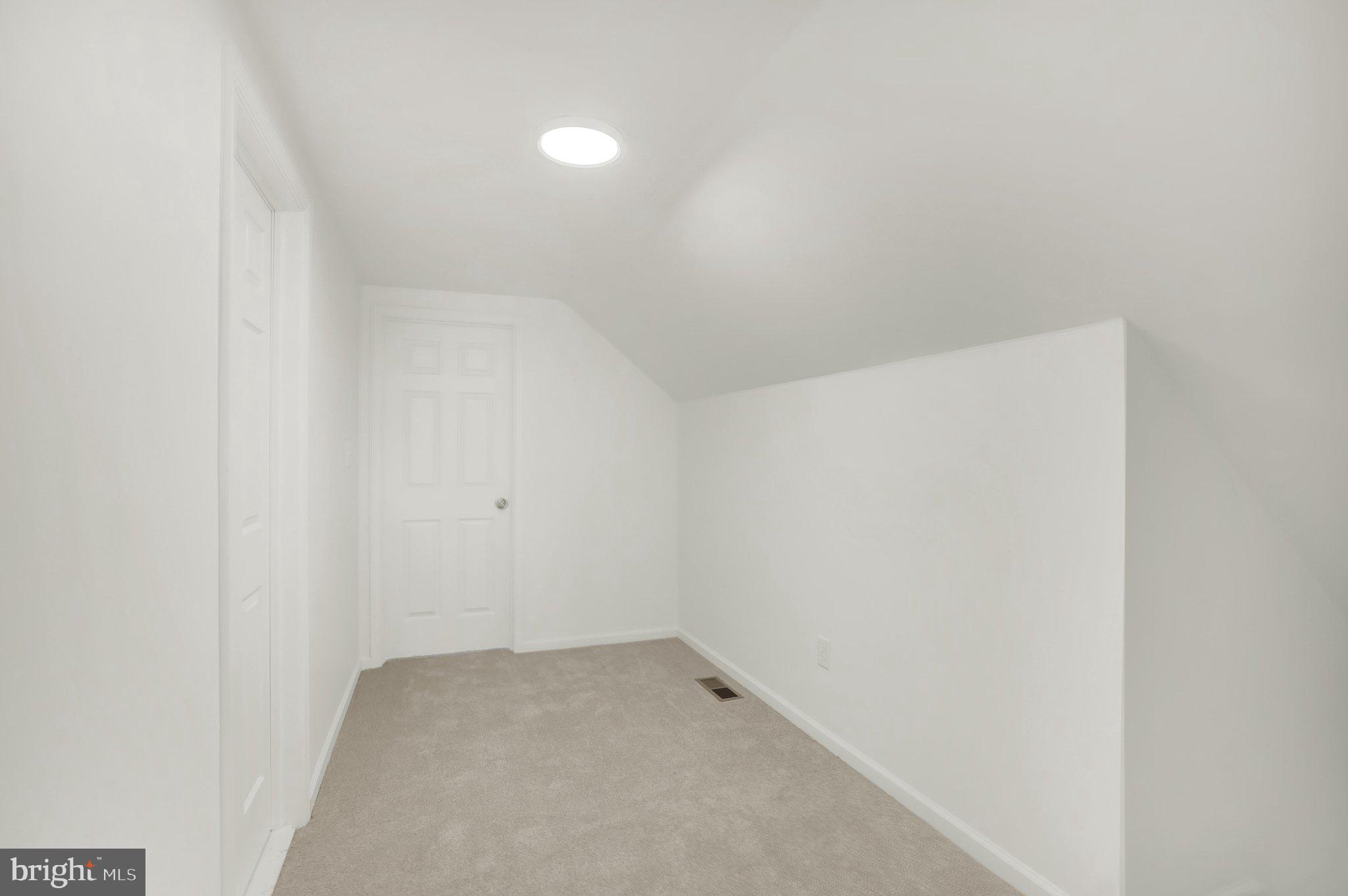NESHAMINY VALLEY - Residential