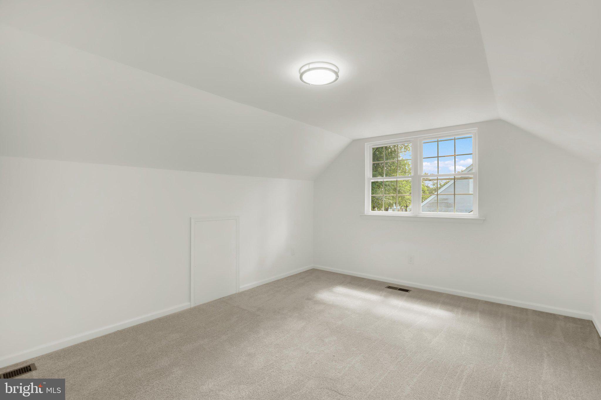 NESHAMINY VALLEY - Residential