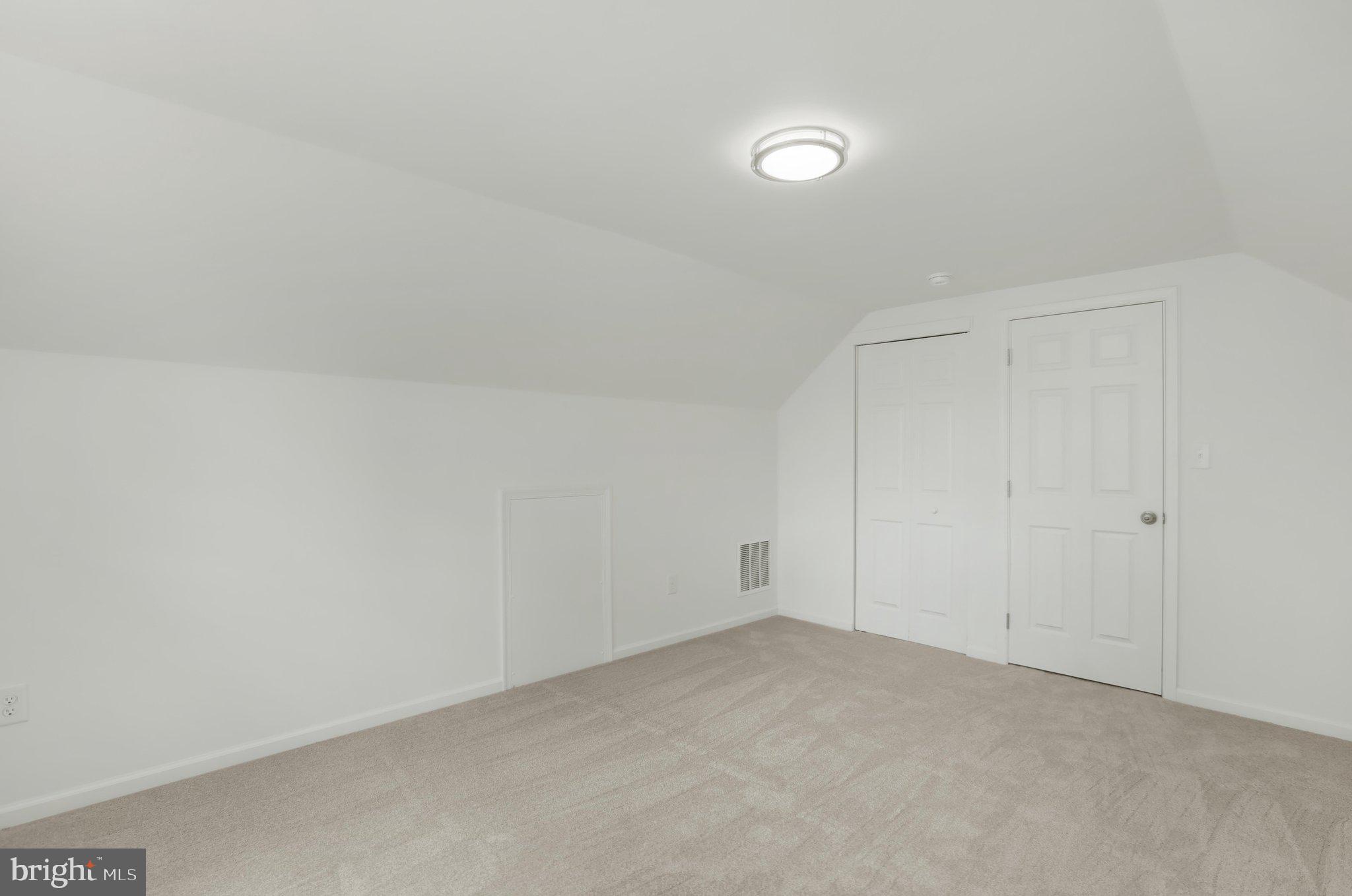NESHAMINY VALLEY - Residential