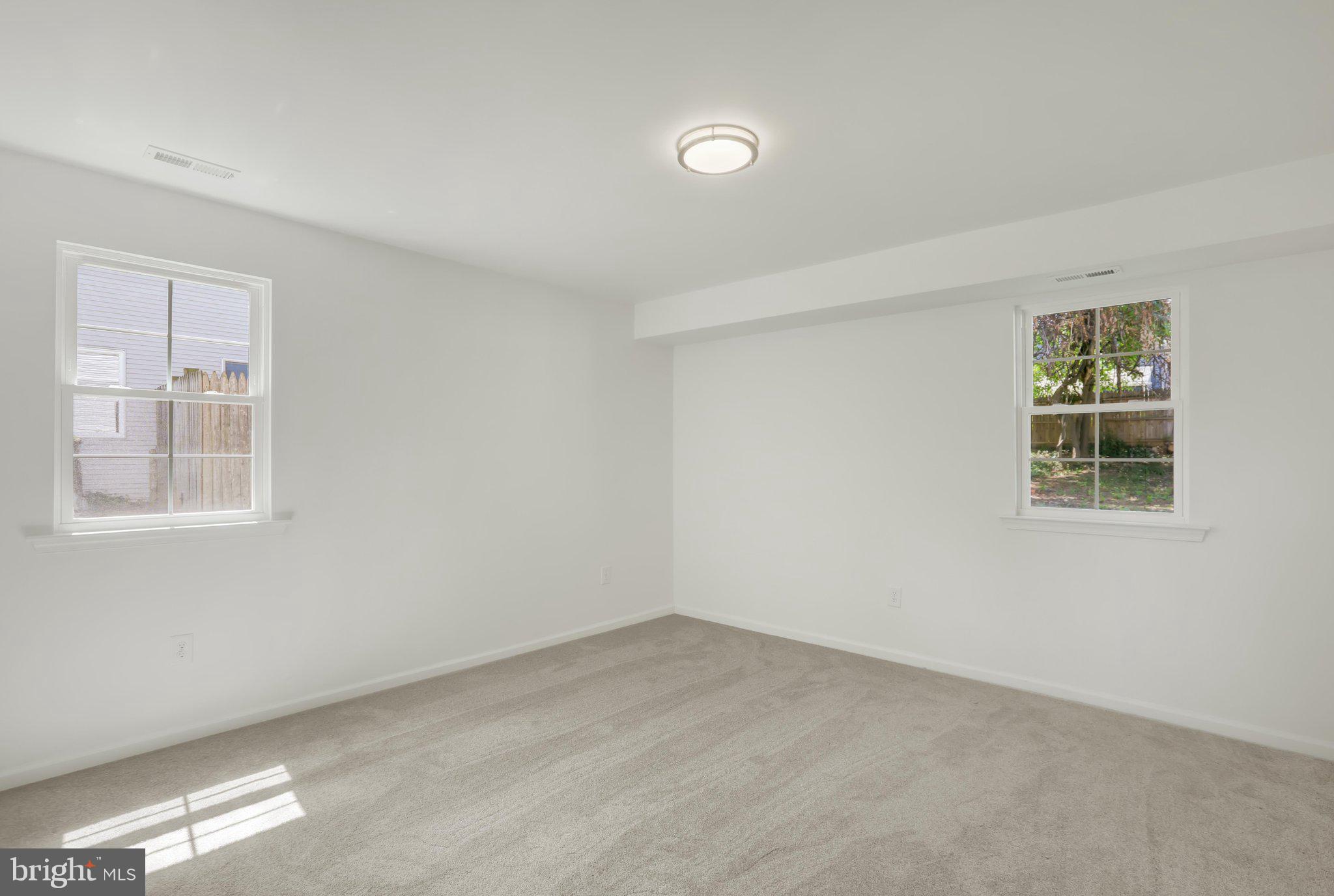 NESHAMINY VALLEY - Residential