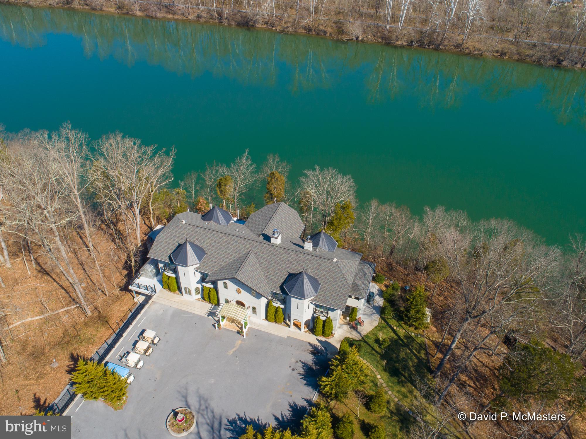 SHEPHERDS COVE - Residential