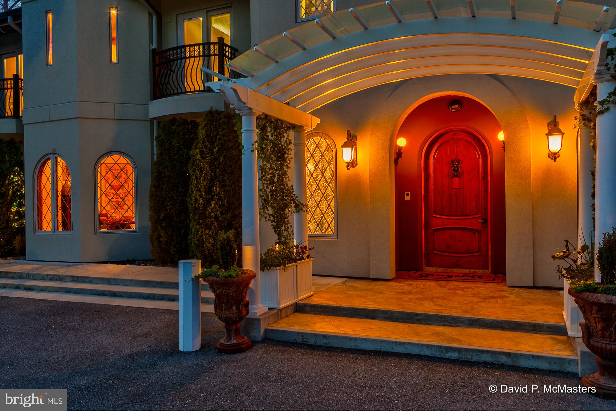 SHEPHERDS COVE - Residential