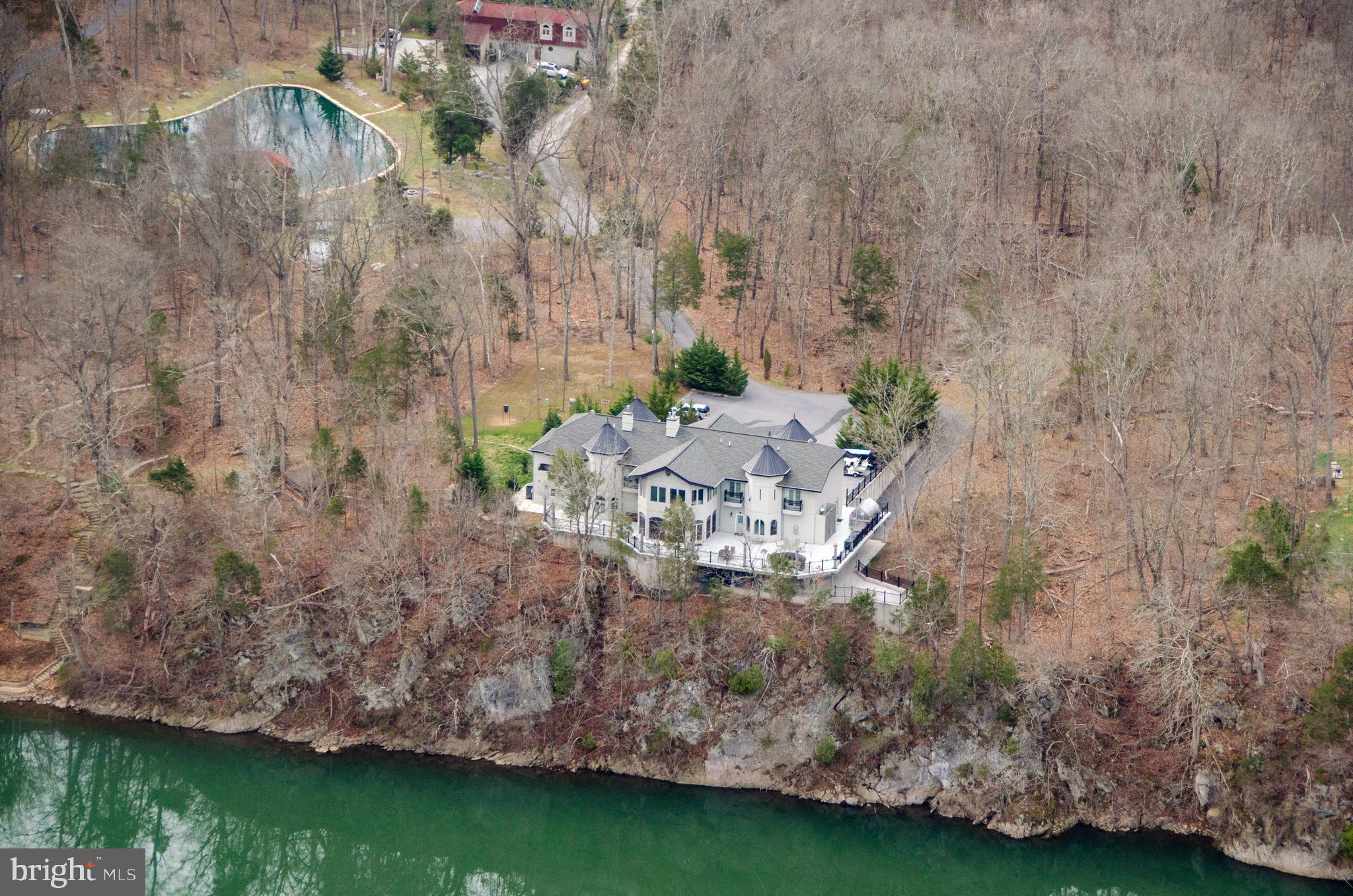 SHEPHERDS COVE - Residential