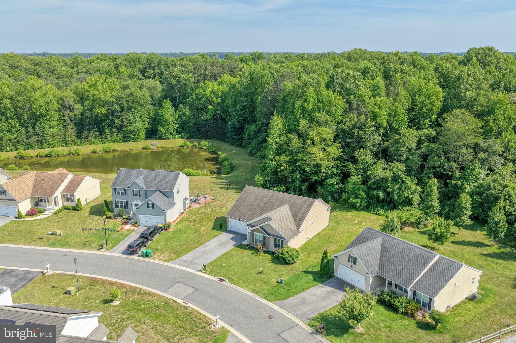 FOX HOLLOW - Residential