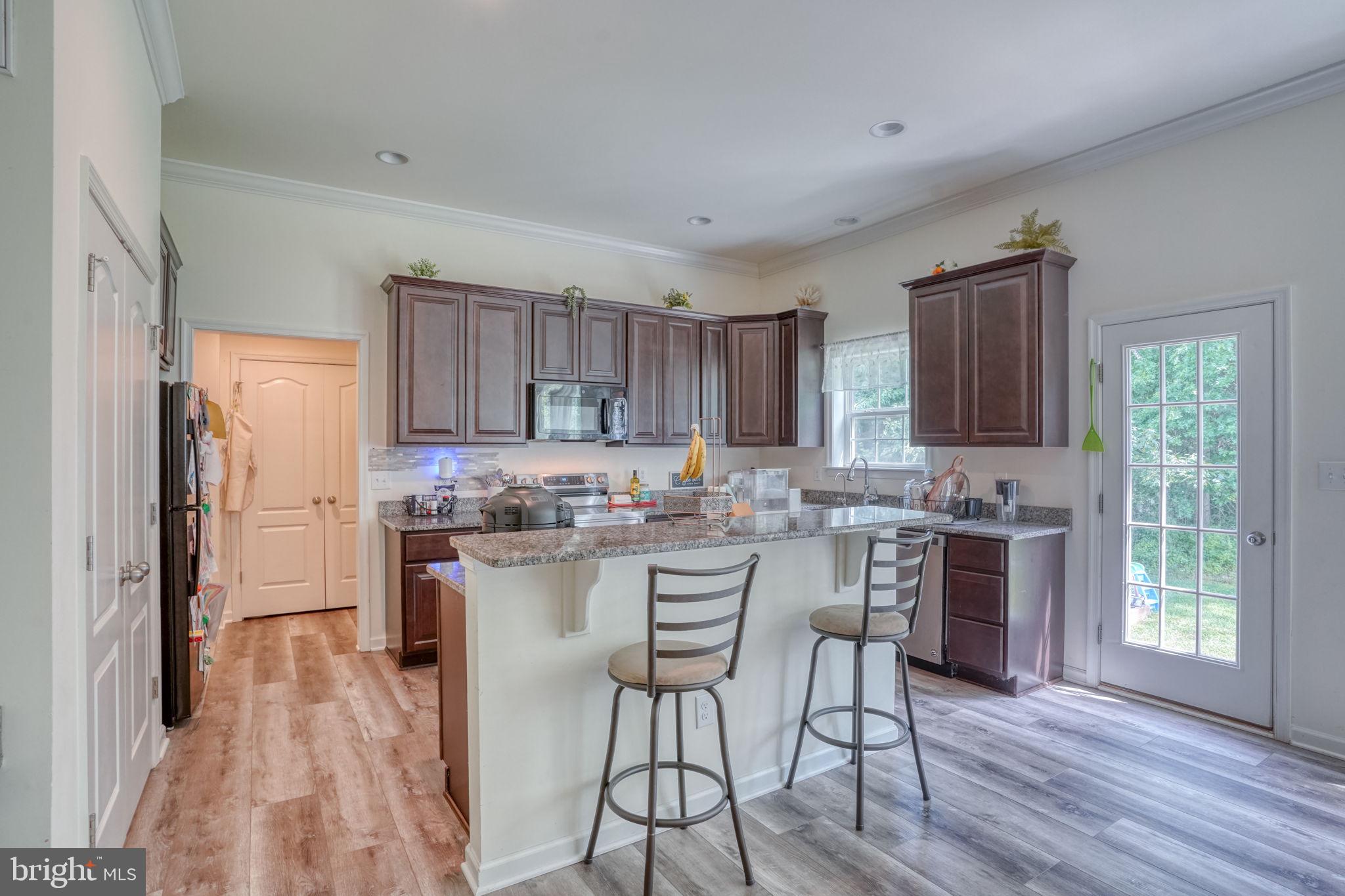 FOX HOLLOW - Residential