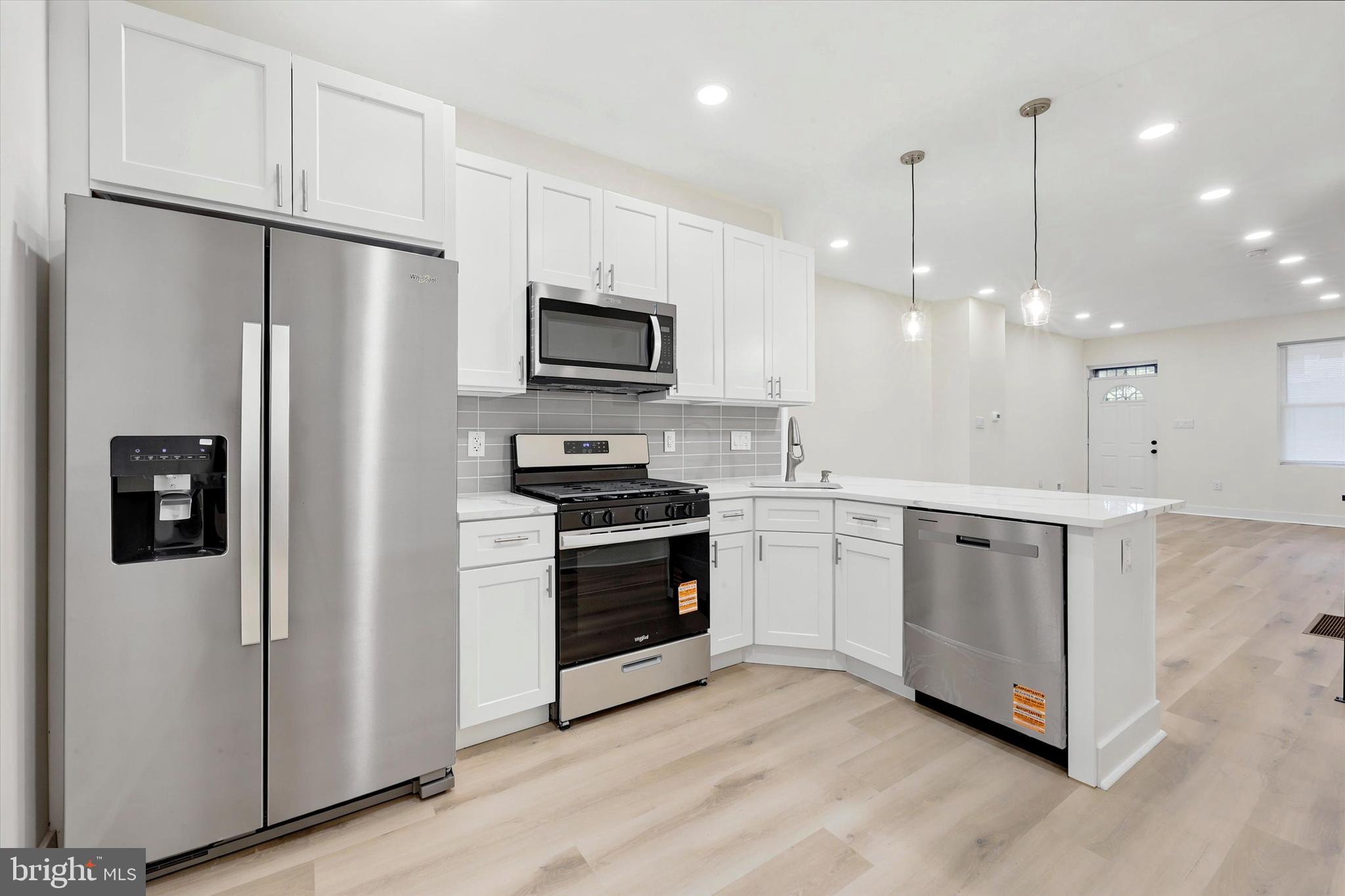 COBBS CREEK - Residential