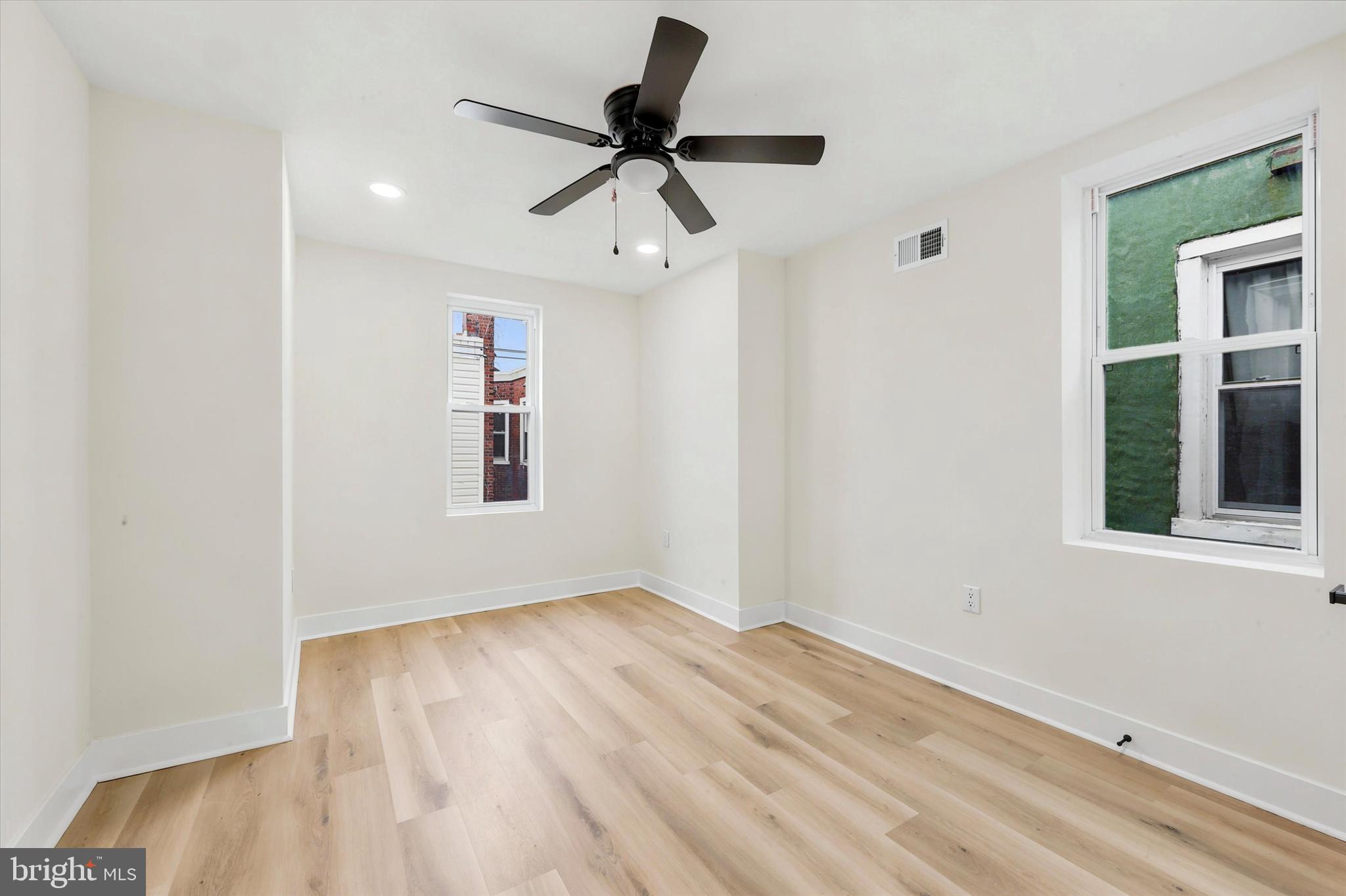 COBBS CREEK - Residential