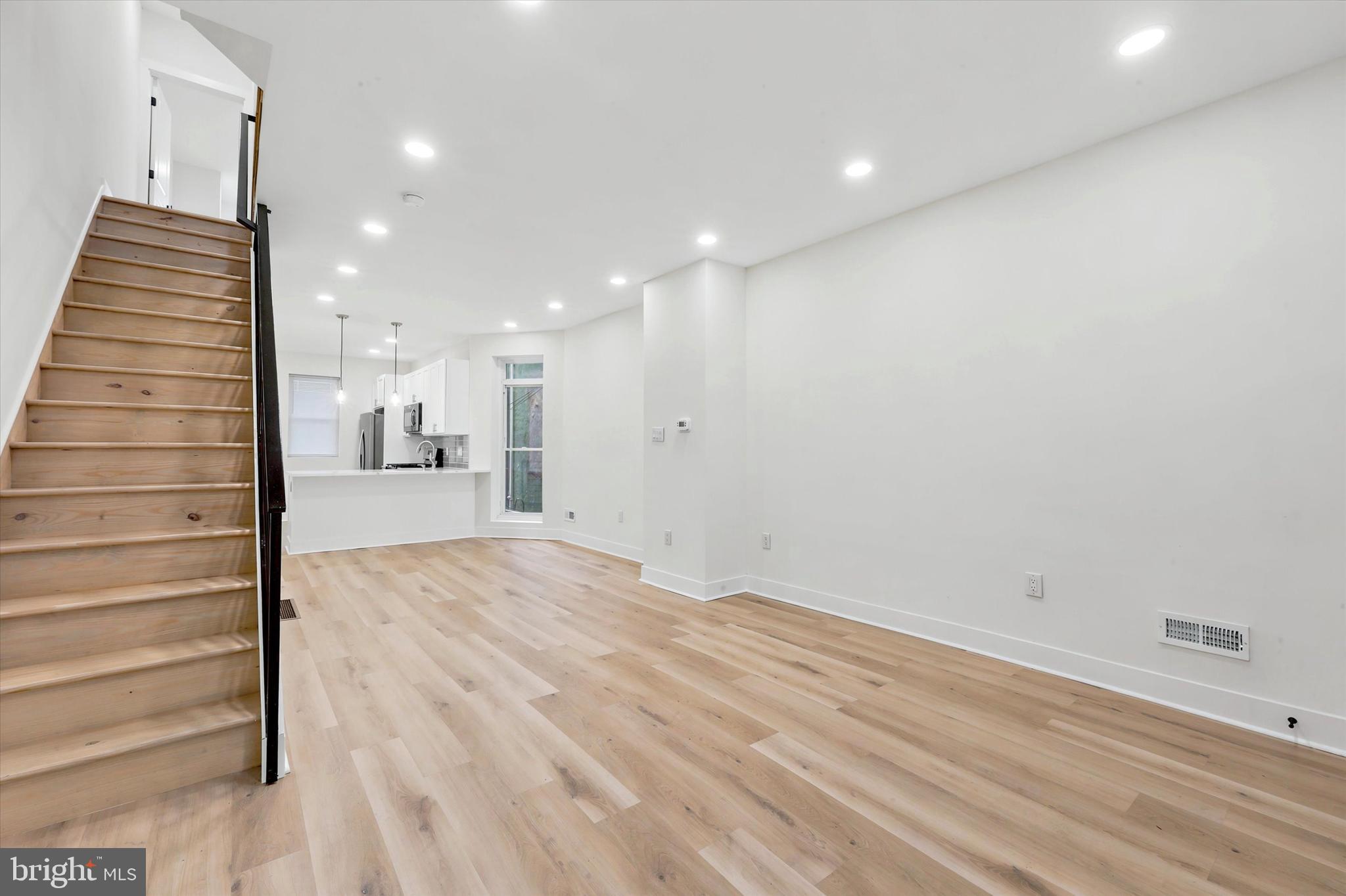 COBBS CREEK - Residential