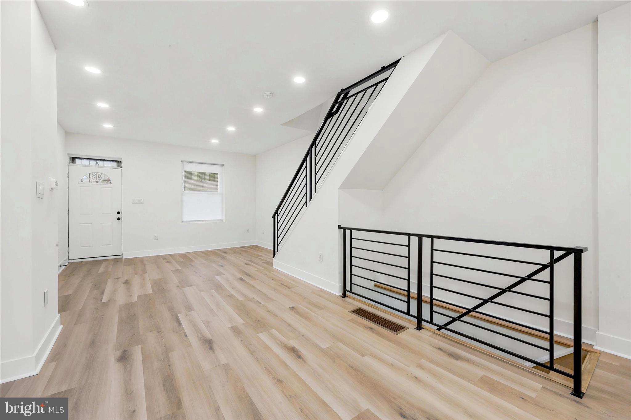 COBBS CREEK - Residential