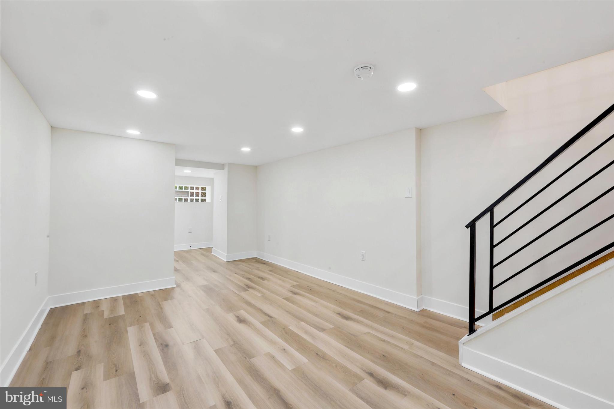 COBBS CREEK - Residential