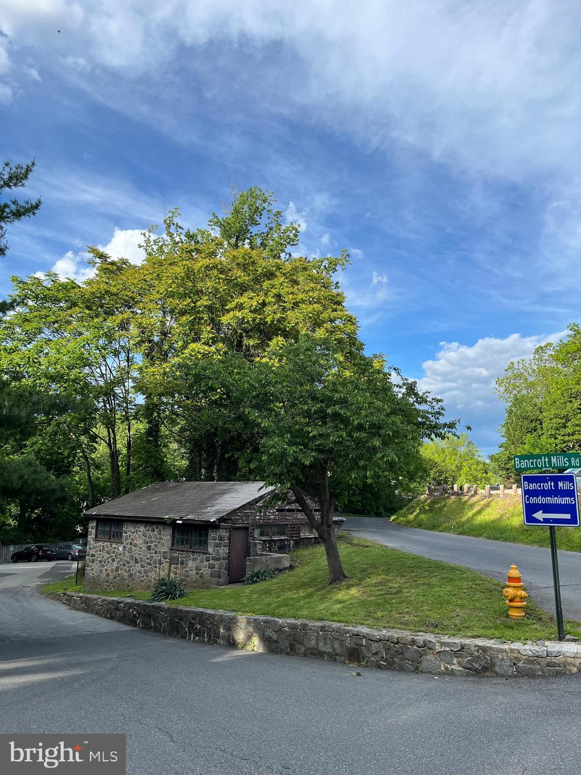 ROCKFORD PARK - Commercial Sale