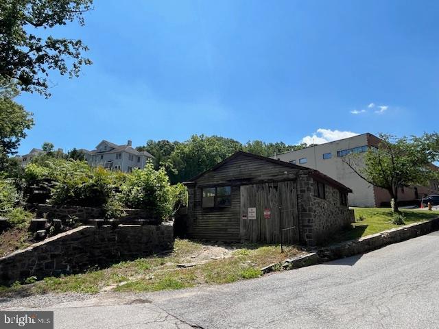 ROCKFORD PARK - Commercial Sale