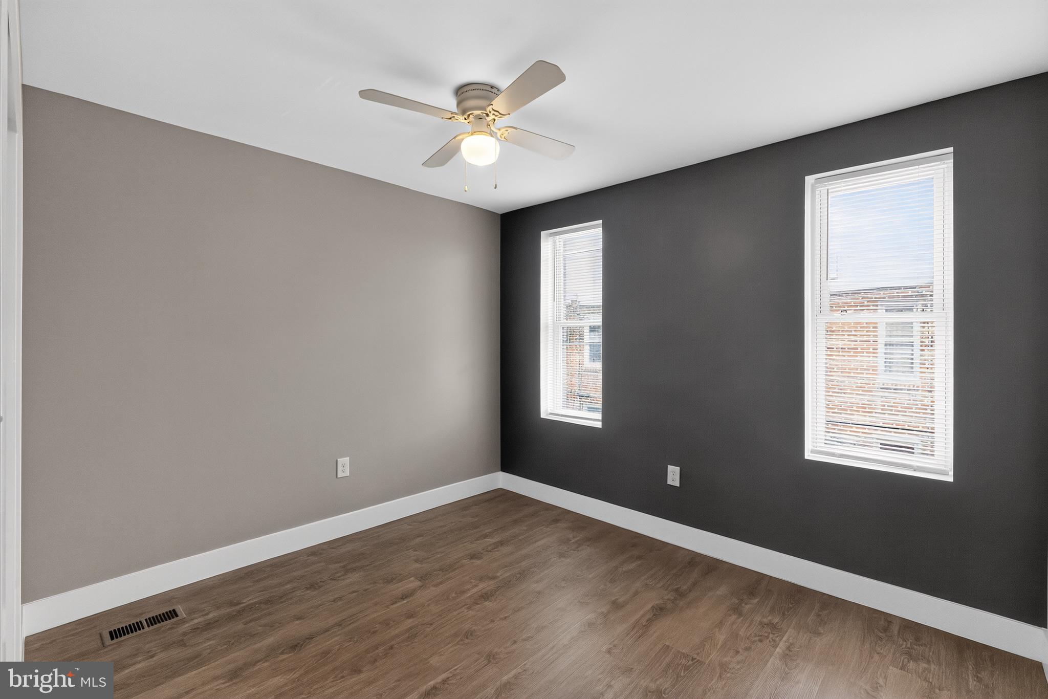 OAK LANE - Residential