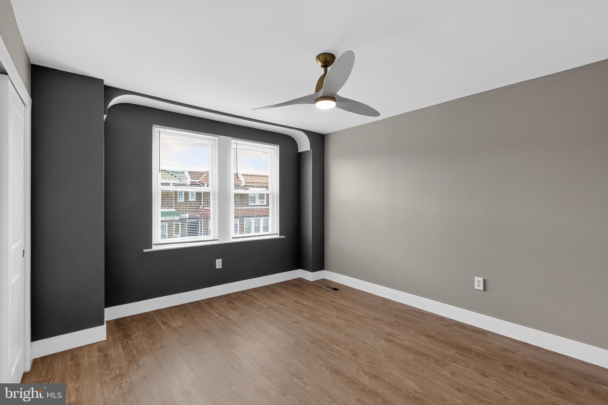 OAK LANE - Residential