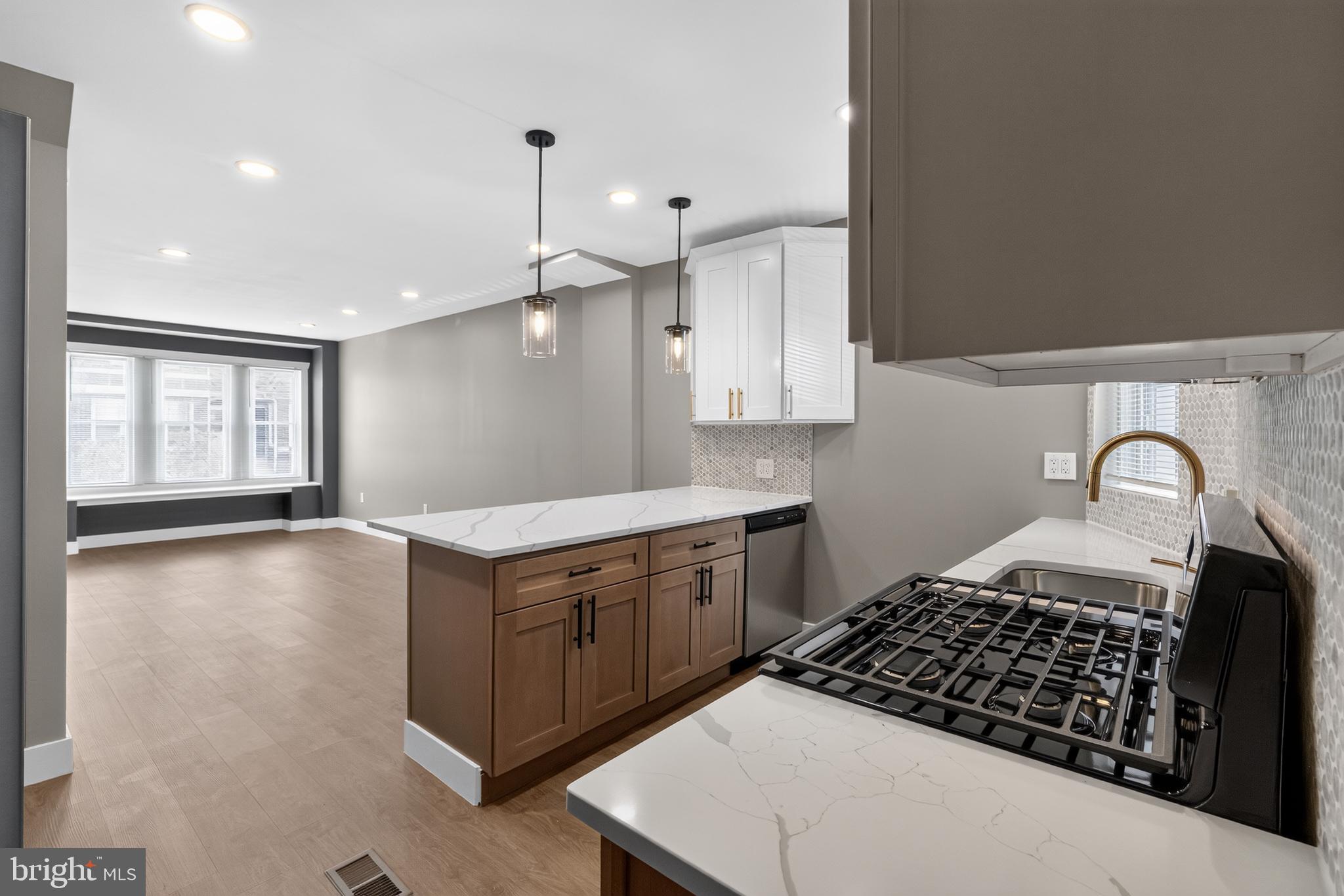 OAK LANE - Residential
