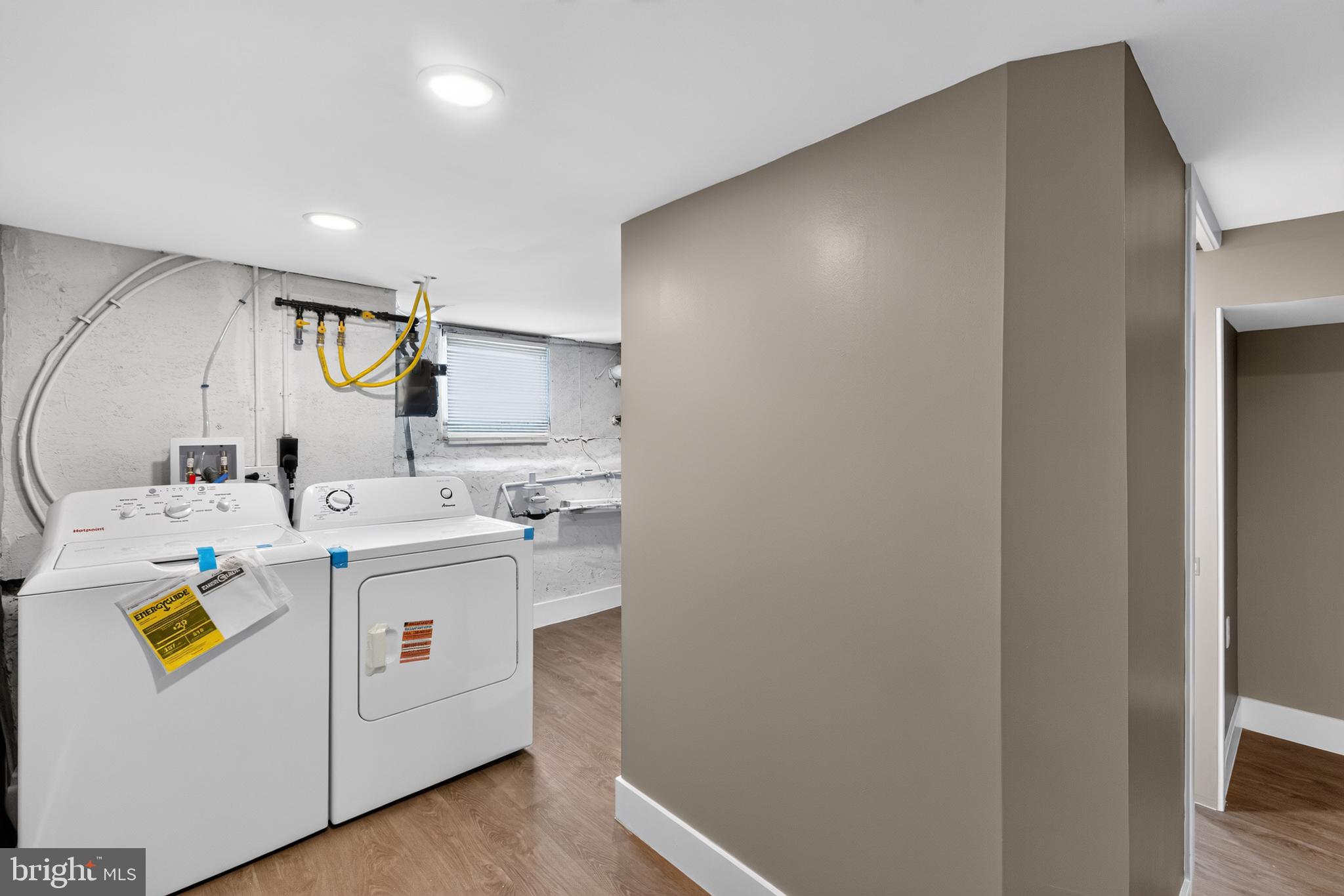 OAK LANE - Residential