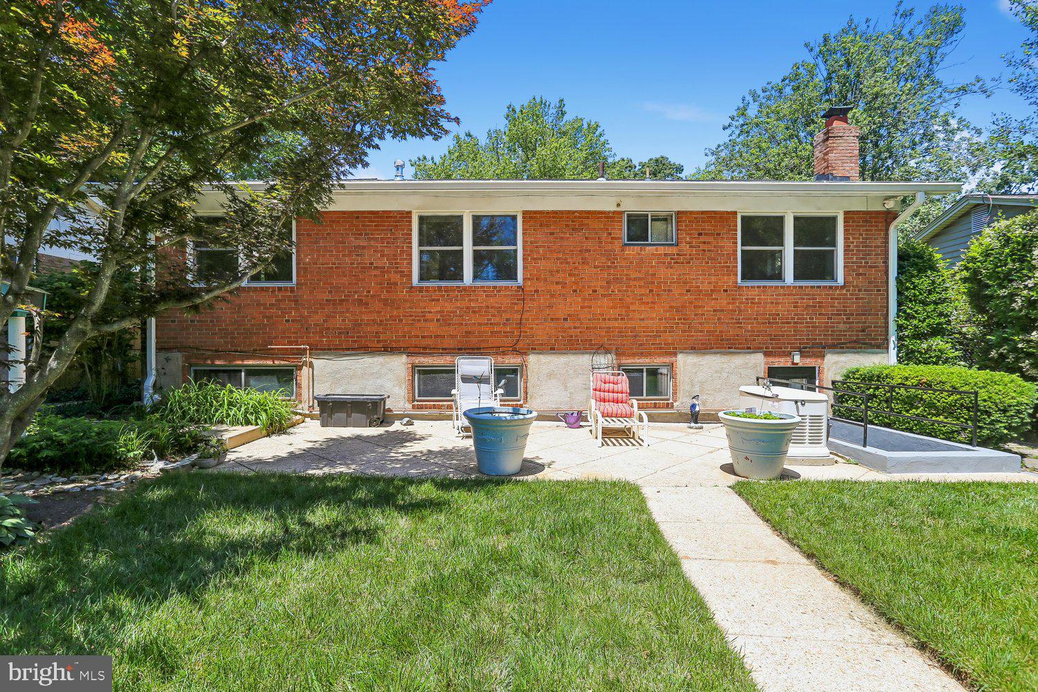 FOREST KNOLLS - Residential