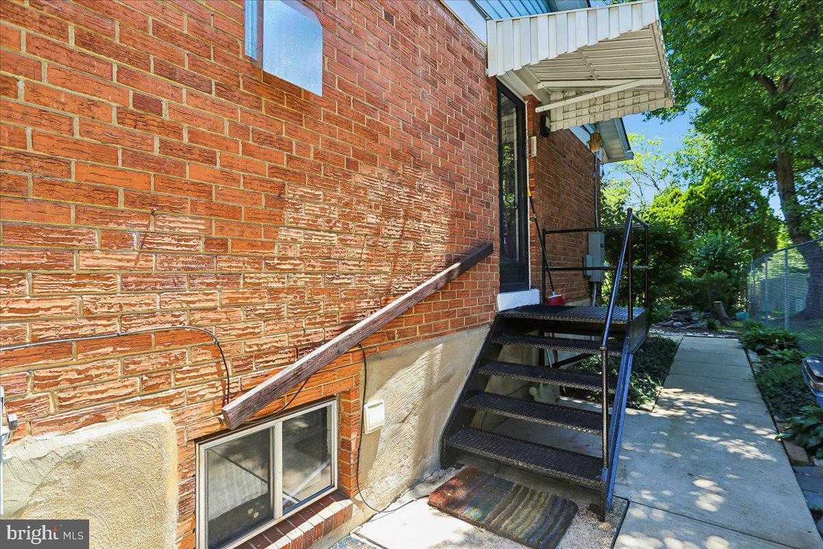 FOREST KNOLLS - Residential