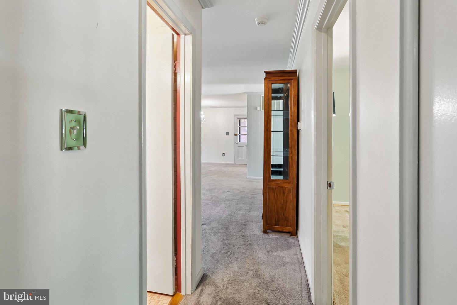 FOREST KNOLLS - Residential