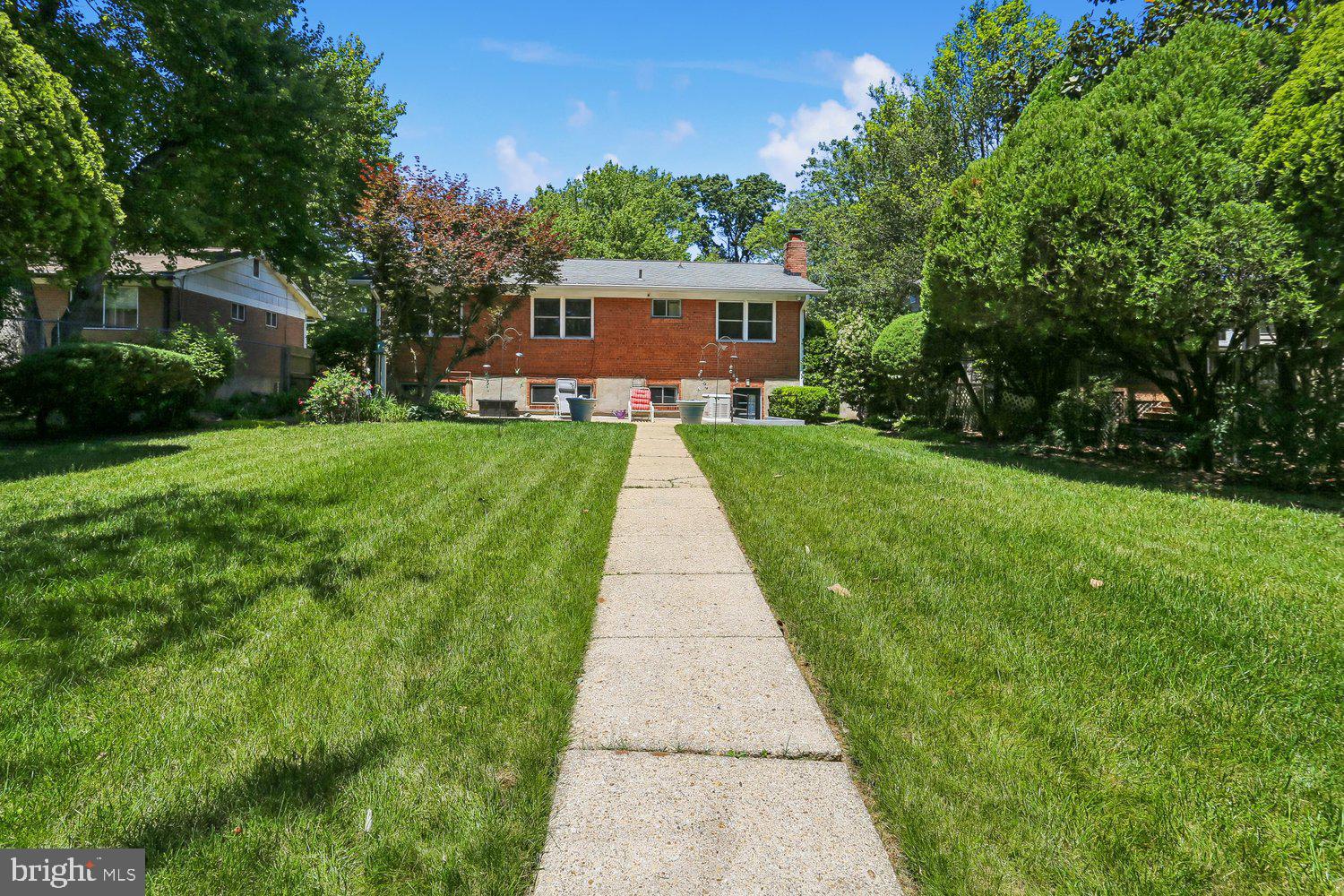FOREST KNOLLS - Residential