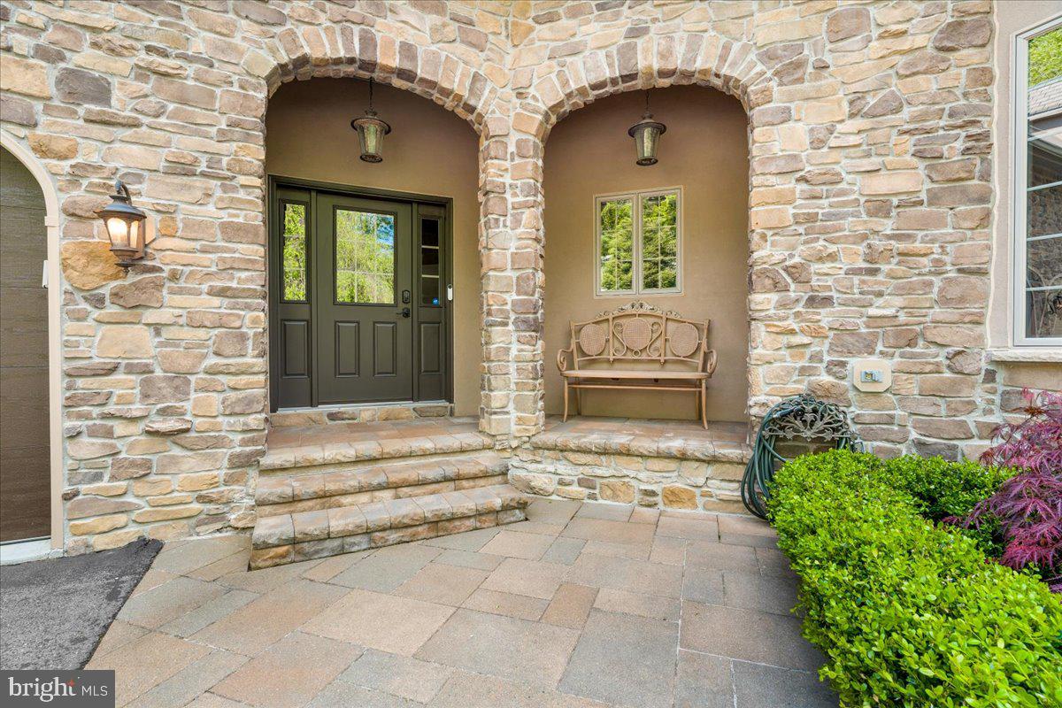 STONECREST - Residential